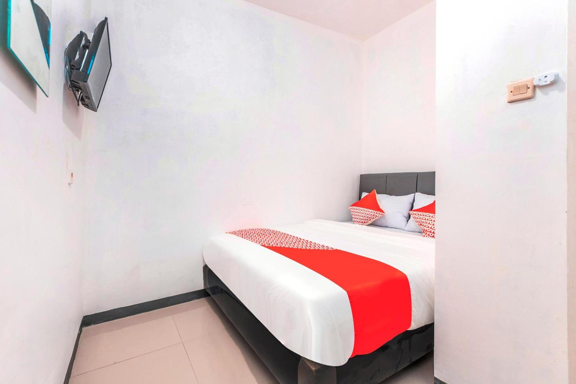 Super Oyo 2223 J&B Room Utan Kayu Jakarta Luaran gambar